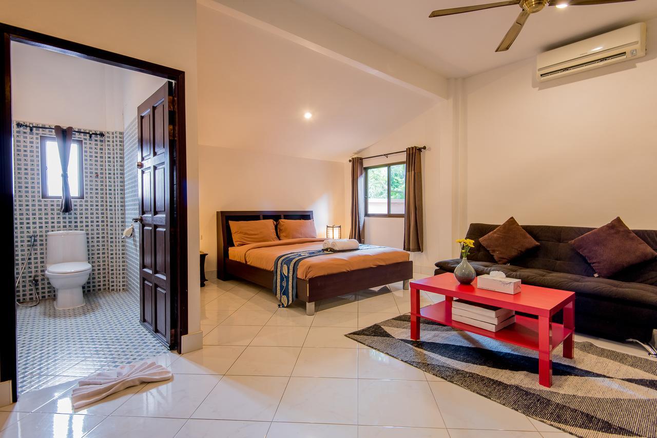 Nai Harn Tananza Resort & Homestay Phuket מראה חיצוני תמונה