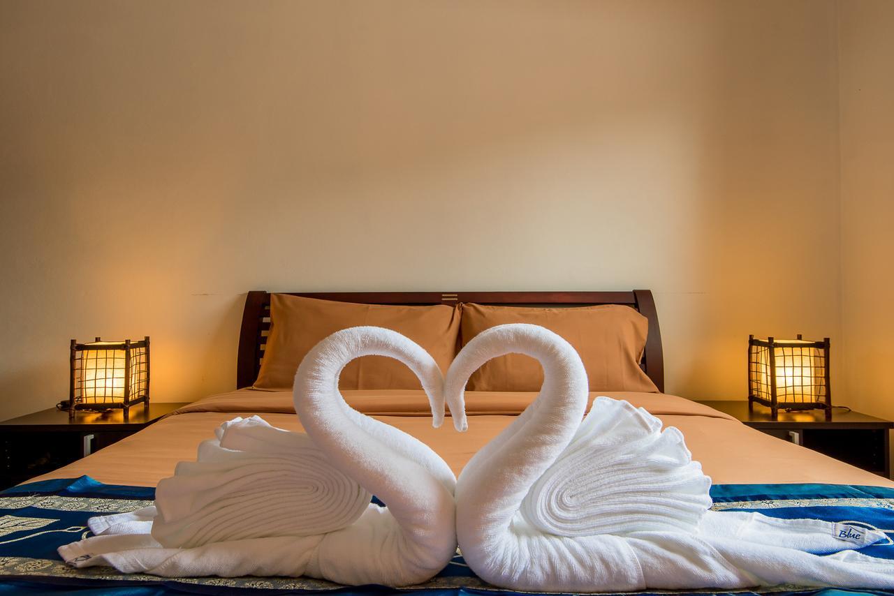 Nai Harn Tananza Resort & Homestay Phuket מראה חיצוני תמונה