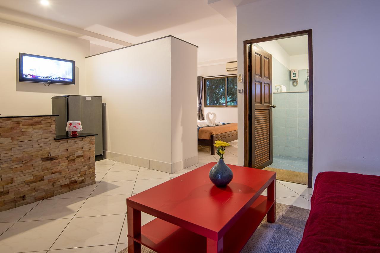 Nai Harn Tananza Resort & Homestay Phuket מראה חיצוני תמונה