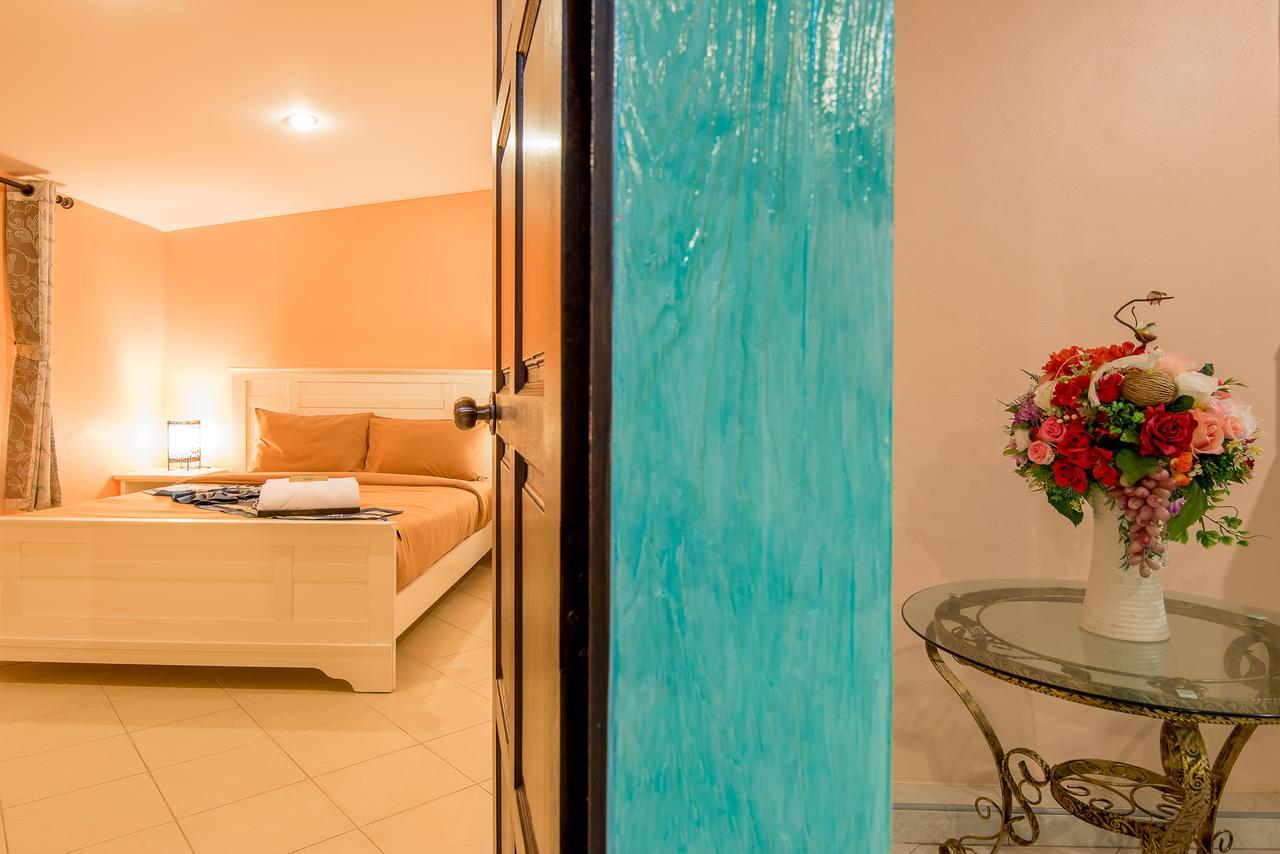 Nai Harn Tananza Resort & Homestay Phuket מראה חיצוני תמונה